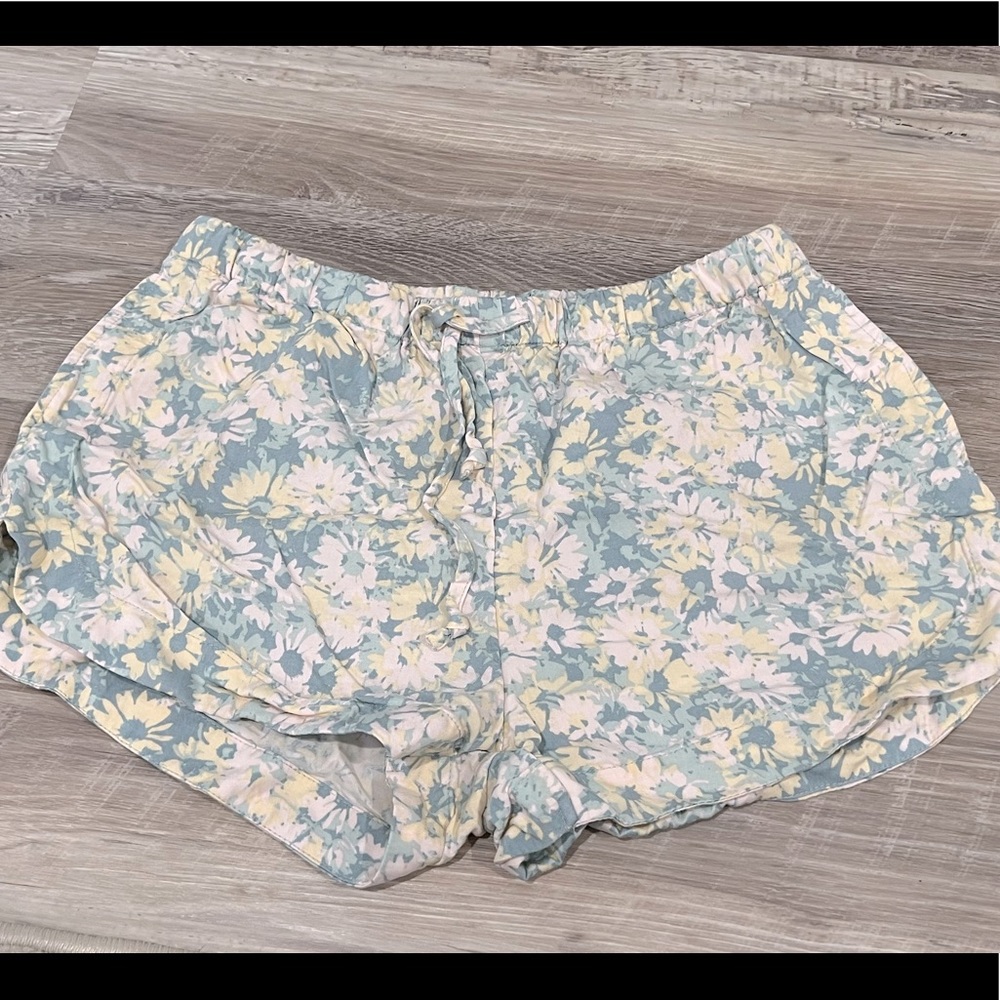 RVCA New Yume Dolphin Shorts